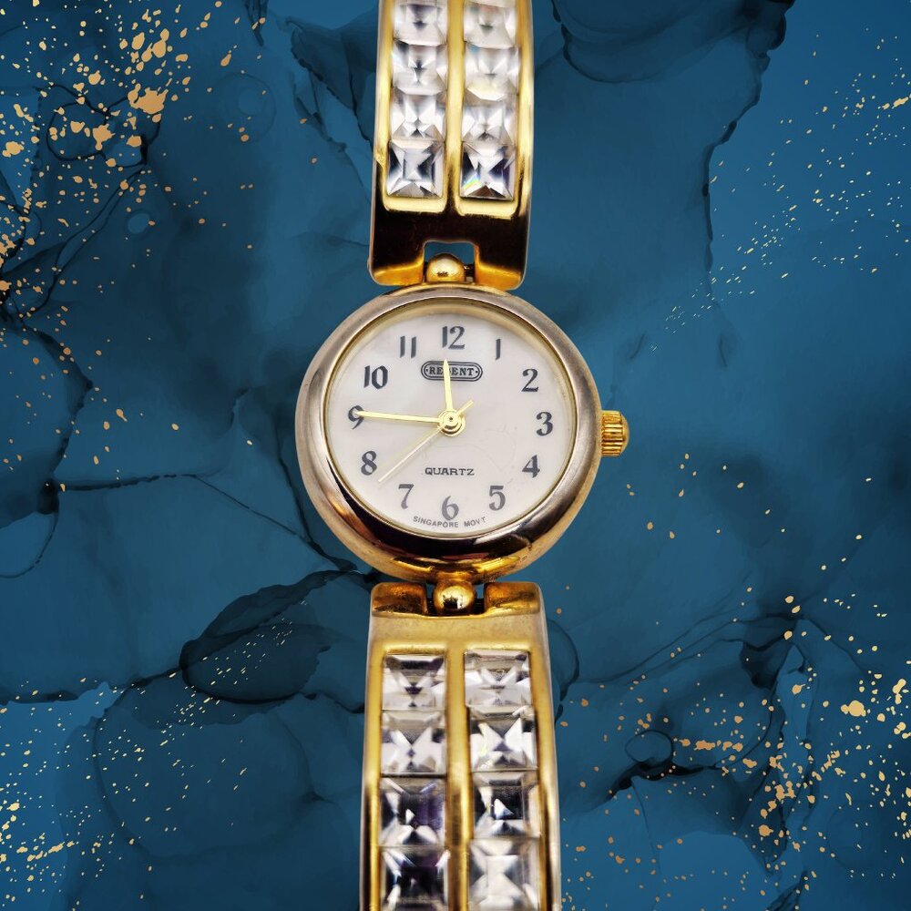 VTG Regent Women’s Quartz Wristwatch, Gold Tone with Rhinestone Accents
